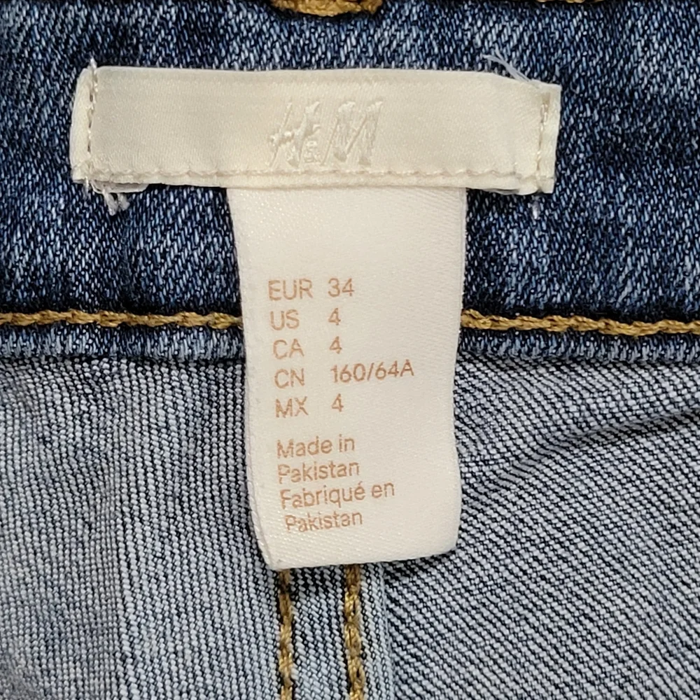 H&M Jean Shorts Size 4